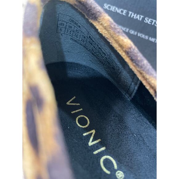 Vionic Orinda Ballet Flats Dark Brown Leopard Print Size 6 Narrow NIB Square Toe - Picture 11 of 13
